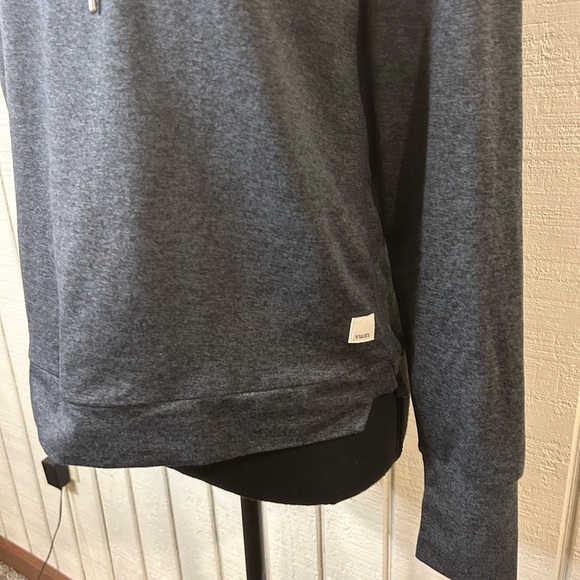 Vuori Halo Essential Hoodie, size XS. - Picture 5 of 7